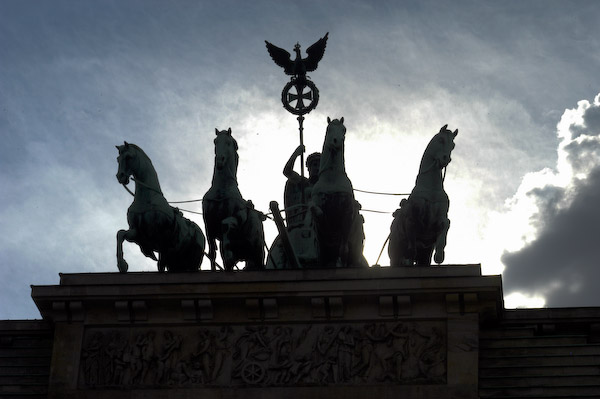 Brandenburg gate1/400 sec at f / 22