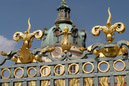 Gate of palace in Berlin1/640 sec at f / 13