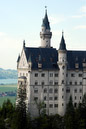 Neuschwanstein castle from waterfall bridge1/350 sec at f / 9.5