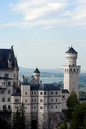 Neuschwanstein castle from waterfall bridge1/350 sec at f / 9.5